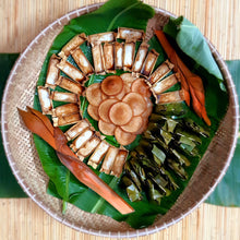 Load image into Gallery viewer, Tanoti Foods Catering : Kuih Penyaram
